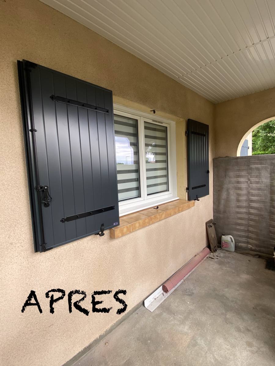 Comment et qui installe des volets battants aluminium pour rénover des volets bois à Biganos ?