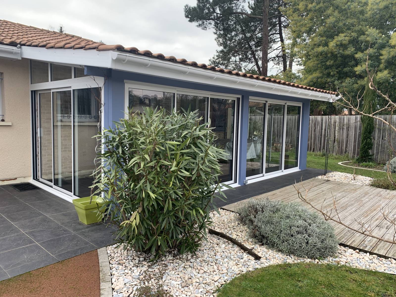 Véranda : fermeture de terrasse et toiture, ajout d'une pièce à la maison à Mios
