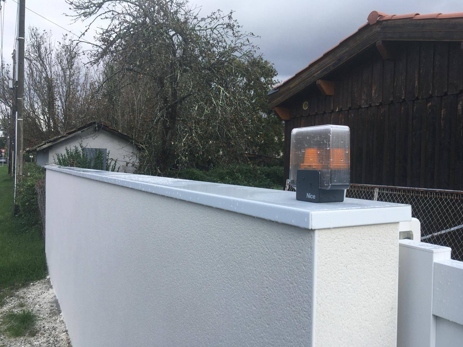 Les couvertines aluminium : Solution sur mesure pour protéger vos murets !