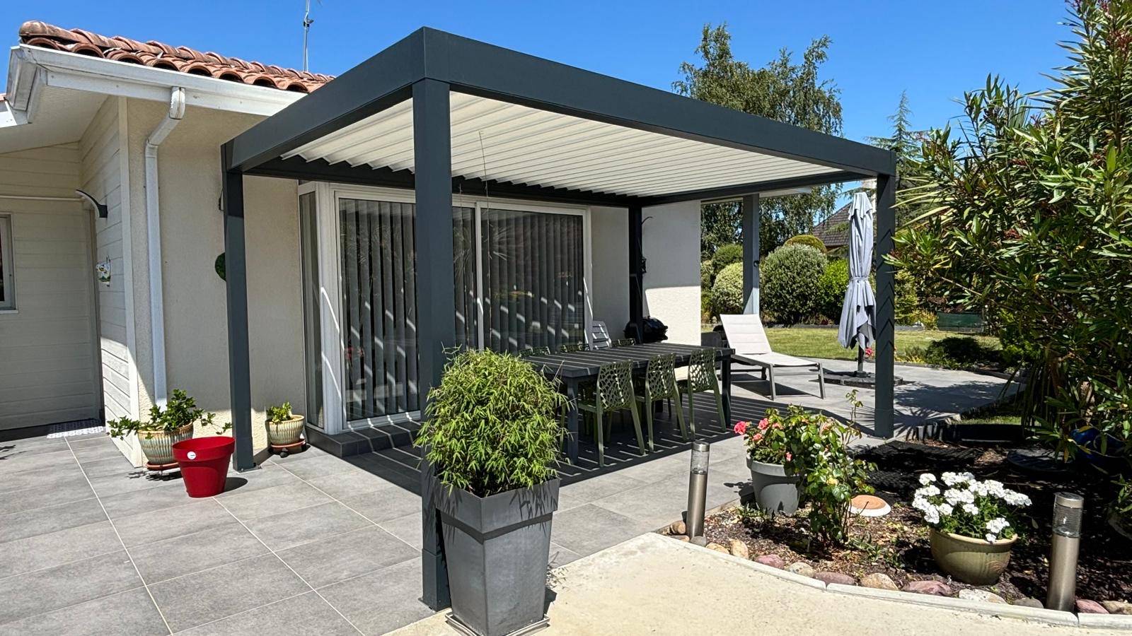 Installation d'une pergola par ISALU